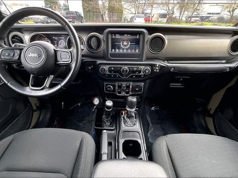 Used 2020 Jeep Gladiator Sport w/ Quick Order Package 24S image 17