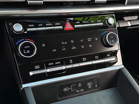Certified 2026 Hyundai Santa Fe SEL FWD image 14