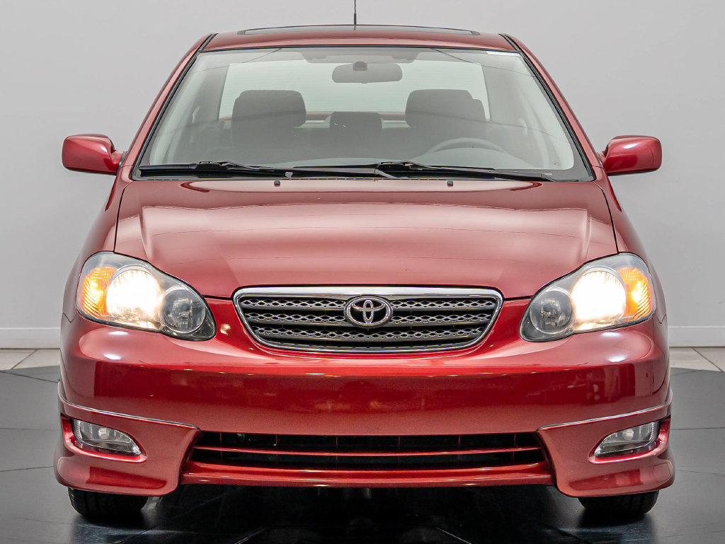 Used 2006 Toyota Corolla S w/ Extra Value Pkg 1 FWD image 2