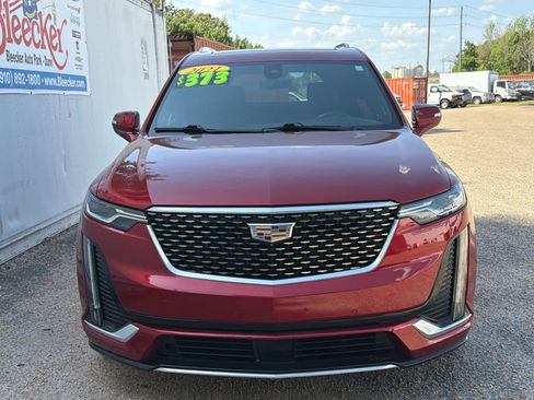 Used 2021 Cadillac XT6 Premium Luxury AWD/4WD image 35