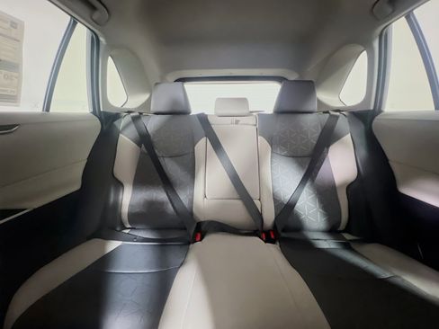 Used 2025 Toyota RAV4 XLE w/ Convenience Package image 33