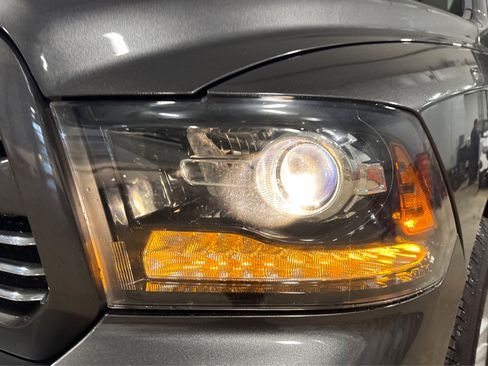 Used 2017 RAM 1500 Sport image 14