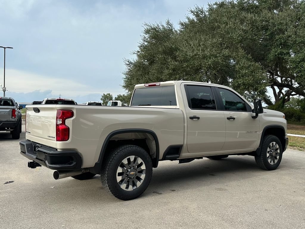 New 2026 Chevrolet Silverado 2500 Custom w/ Custom Value Package AWD/4WD image 5
