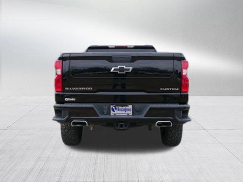 Used 2021 Chevrolet Silverado 1500 Custom Trail Boss image 4