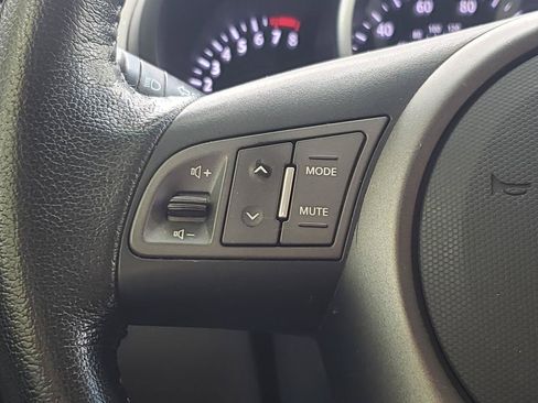 Used 2012 Kia Soul + FWD image 20