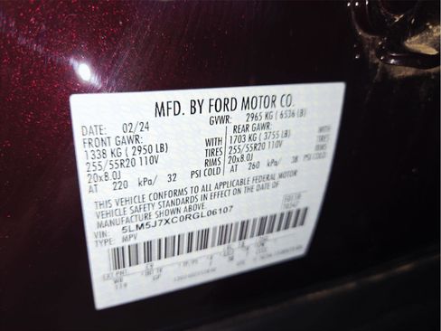 Used 2024 Lincoln Aviator Reserve w/ Elements Package Plus AWD/4WD image 48
