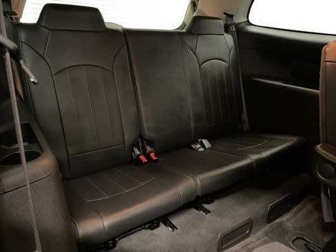Used 2017 Buick Enclave Leather AWD/4WD image 25