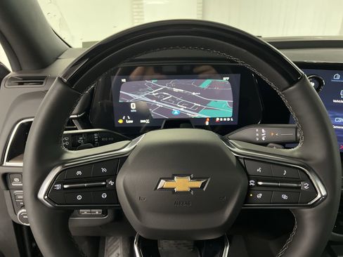 New 2025 Chevrolet Suburban Premier image 47