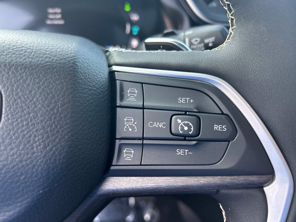 Used 2022 Jeep Grand Cherokee Limited 4xe AWD/4WD image 48