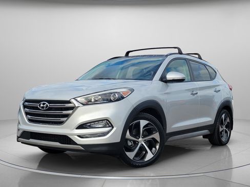 Used 2017 Hyundai Tucson Limited w/ Limited Ultimate Package 03 image 2