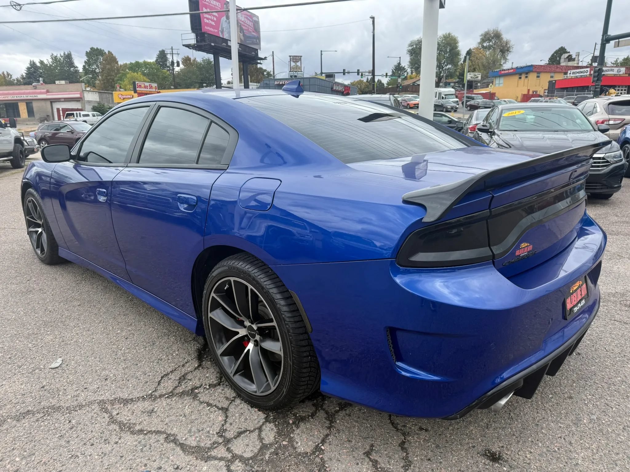Used 2018 Dodge Charger R/T RWD image 7
