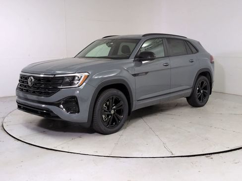 New 2026 Volkswagen Atlas Cross Sport SEL R-Line AWD/4WD image 1