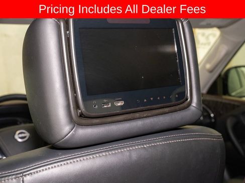 Used 2022 Nissan Armada Platinum w/ Captain's Chairs Package AWD/4WD image 11