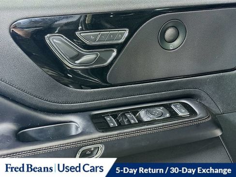 Used 2022 Lincoln Aviator Reserve w/ Elements Package Plus AWD/4WD image 25