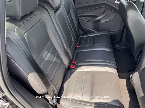 Used 2018 Ford Escape Titanium w/ Ford Safe & Smart Package AWD/4WD image 14