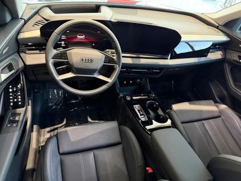 Used 2025 Audi Q6 e-tron Premium Plus AWD/4WD image 21