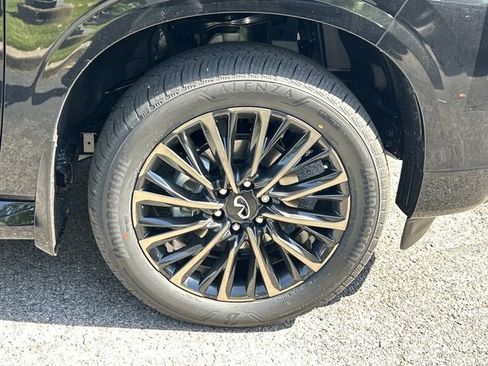 New 2026 INFINITI QX80 Autograph w/ Premium Cargo Package AWD/4WD image 9