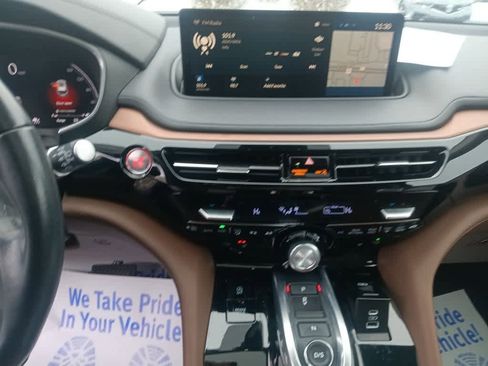 Used 2023 Acura MDX SH-AWD w/ Technology Package image 13