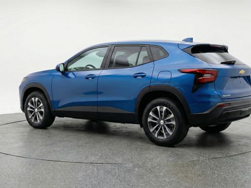 Used 2025 Chevrolet Equinox LT image 6