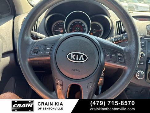 Used 2012 Kia Forte EX image 15