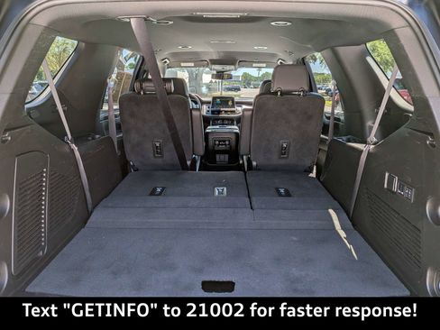 Used 2024 Chevrolet Tahoe Premier AWD/4WD image 15