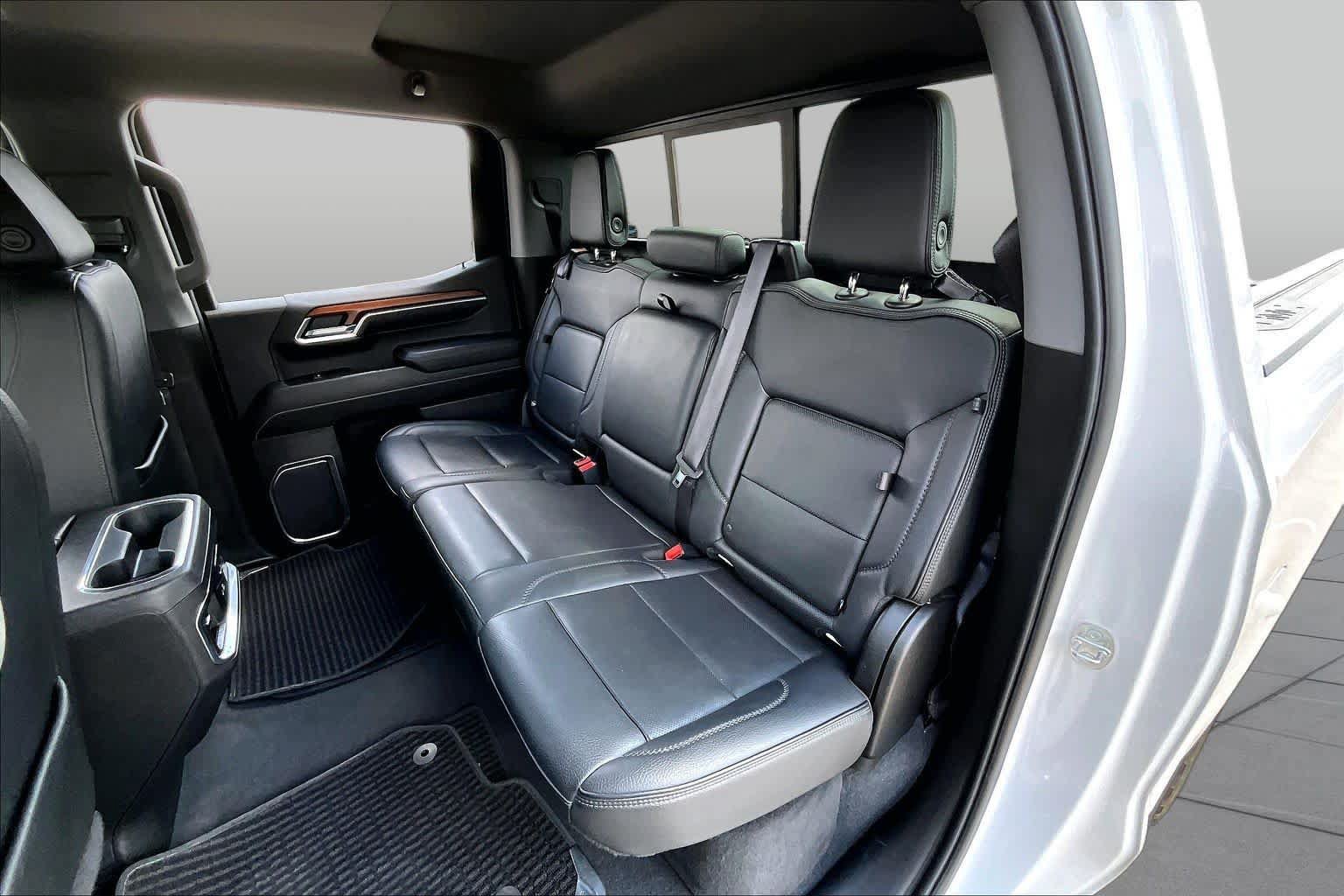 Used 2023 GMC Sierra 1500 Denali w/ Technology Package AWD/4WD image 21