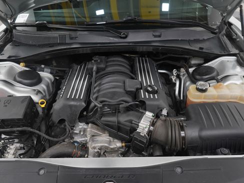 Used 2019 Dodge Charger Scat Pack RWD image 35