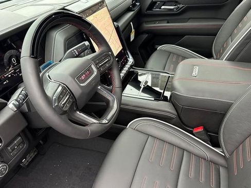 New 2026 GMC Yukon AT4 Ultimate image 10