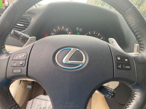 Used 2010 Lexus IS 250C RWD image 39