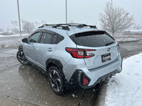 Used 2024 Subaru Crosstrek 2.5i Limited w/ Crosstrek Mirror Package image 6