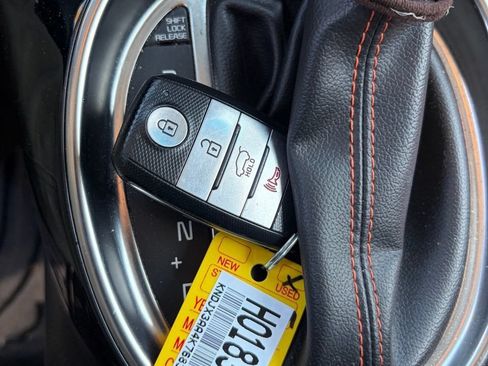 Used 2019 Kia Soul ! FWD image 13