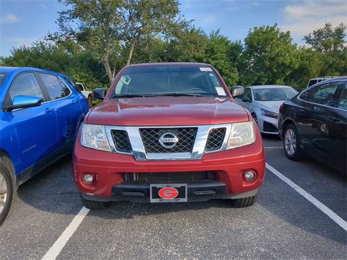 Used 2020 Nissan Frontier SV image 6