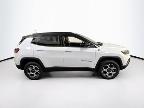 Used 2022 Jeep Compass Trailhawk w/ Trailhawk Convenience Group image 4