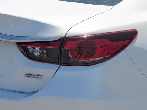 Used 2017 MAZDA MAZDA6 Touring FWD image 12