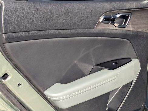 Used 2024 Kia Sportage X-Pro image 9