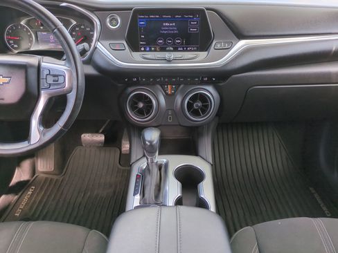 Used 2019 Chevrolet Blazer LT image 17