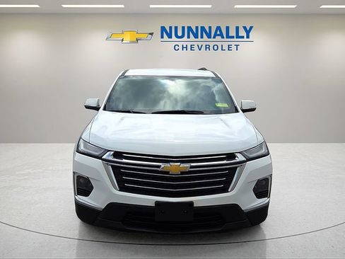 Used 2023 Chevrolet Traverse LT AWD/4WD image 9