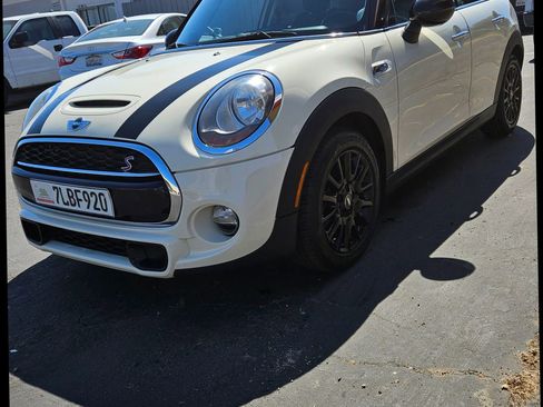 Used 2015 MINI Cooper S image 7