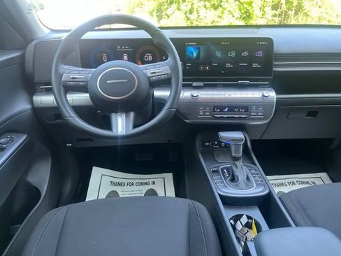Used 2026 Hyundai Kona SEL Sport FWD image 18