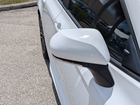 Used 2025 Toyota Camry SE FWD image 12