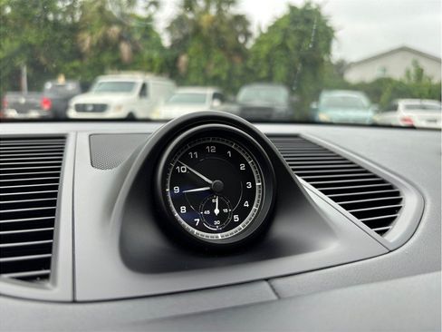Used 2022 Porsche Macan S AWD/4WD image 37