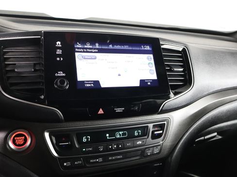 Used 2022 Honda Passport TrailSport image 26