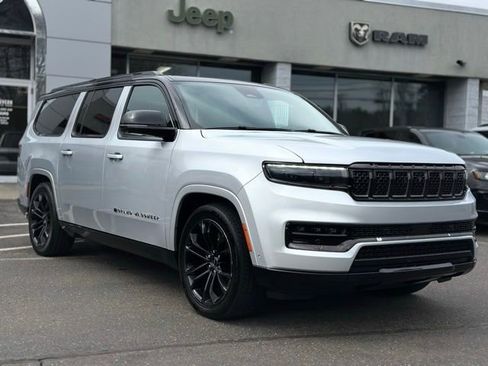 Used 2024 Jeep Grand Wagoneer L Series II w/ Quick Order Packagew 28T image 8