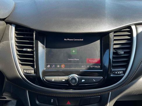 Used 2022 Chevrolet Trax LT image 27