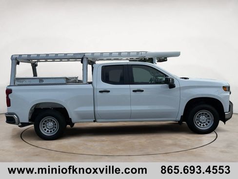 Used 2021 Chevrolet Silverado 1500 W/T w/ WT Value Package RWD image 2