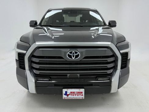 Used 2023 Toyota Tundra Limited w/ Power Package RWD image 3