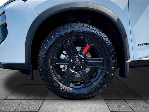 Certified 2026 Nissan Rogue SV AWD/4WD image 36