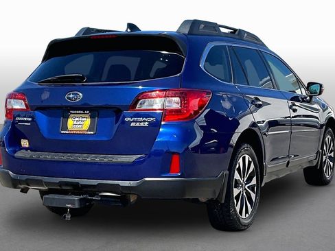 Used 2016 Subaru Outback 2.5i Limited AWD/4WD image 2