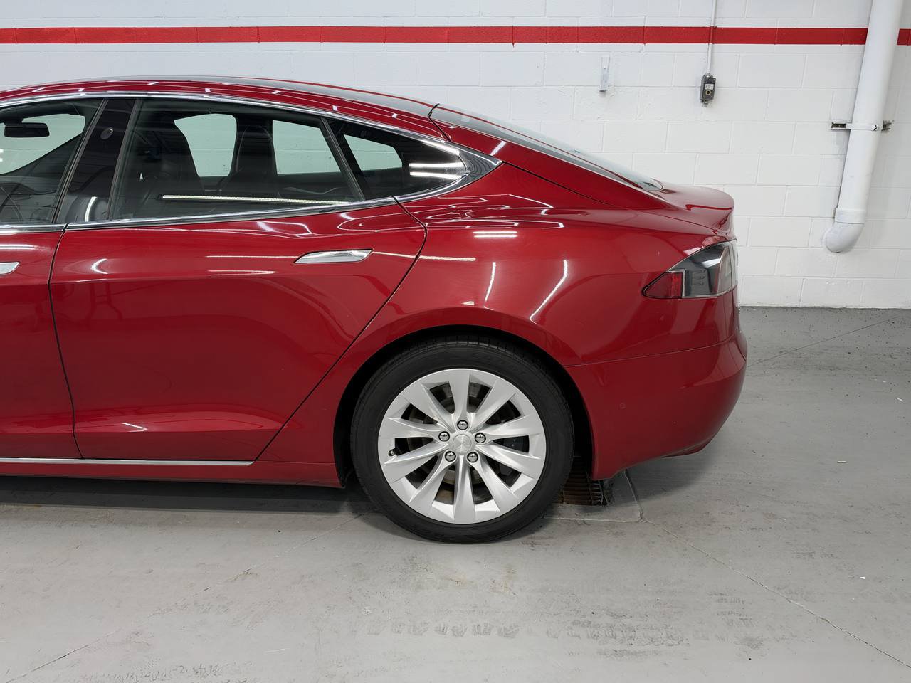 Used 2018 Tesla Model S 75D AWD/4WD image 3