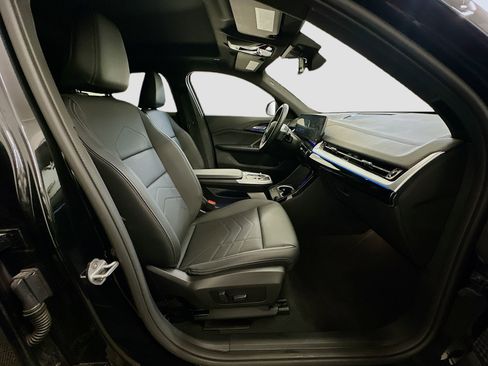 Used 2025 BMW X2 xDrive28i w/ Convenience Package image 33